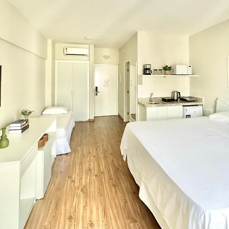 Aparthotel Lindo No Comfort A Poucos Passos Da Beira Mar 3*